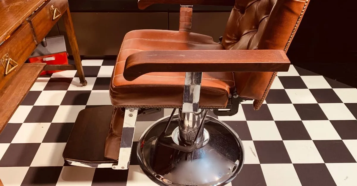 How To Identify Best Barbershop for Men’s Current Hairstyles, Straight Razor Shaving & Care